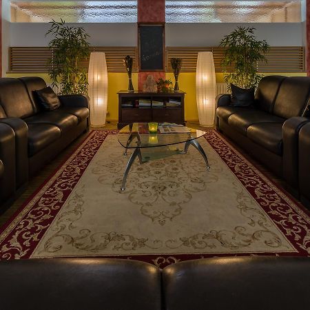 Sportsarea Grimming Bed & Breakfast Niederoblarn ภายนอก รูปภาพ