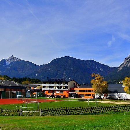 Sportsarea Grimming Bed & Breakfast Niederoblarn ภายนอก รูปภาพ